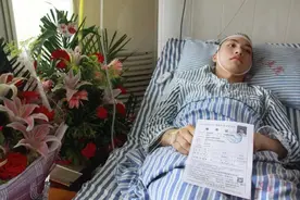 江西2名少年为救全车人错过高考，拒绝清华破格录取！11年后，他们的现状让人泪目……图片