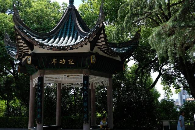 衡阳雁峰区：舌尖上的美食与古韵交融的魅力之旅