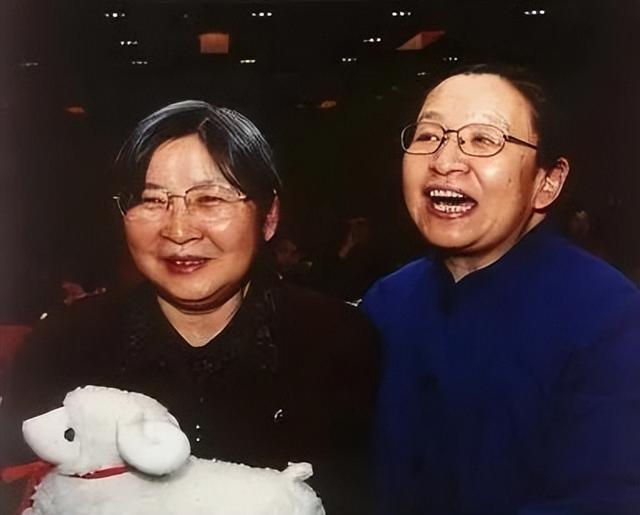 2023年，李讷同志为河北受灾群众捐款，看到金额后令人敬佩