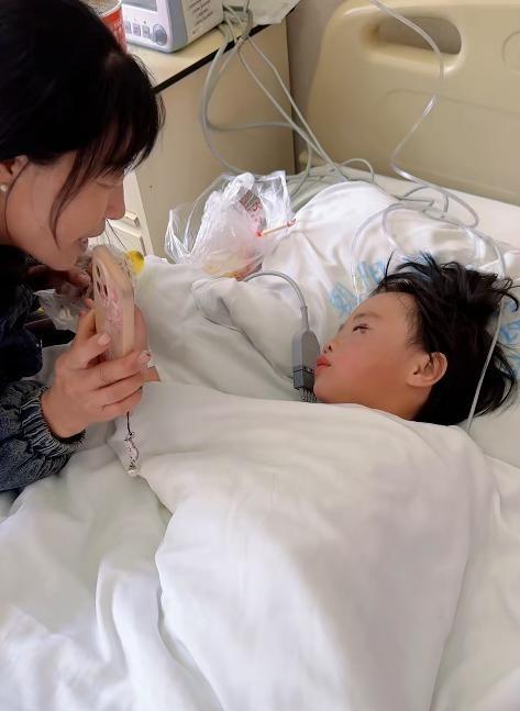 女童爷爷发声：不确定是否正常走失，最先找到的人曝光一人是亲戚