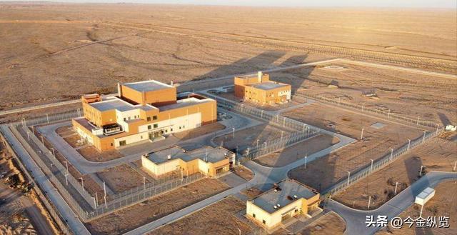 戈壁滩上惊天巨变！中国官宣两件能源大事，西方惊呼不可思议？