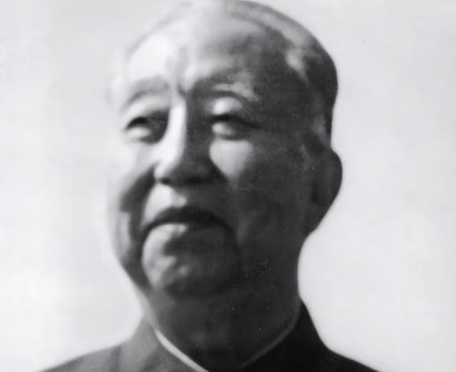 华国锋妻子韩芝俊，如今年过九旬，至今在完成丈夫一个心愿