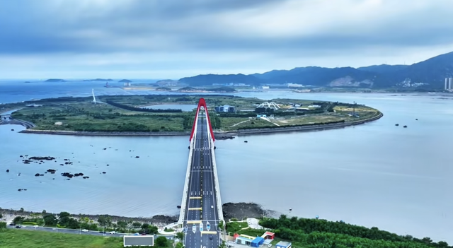 砸35亿造岛，值吗？中国首座离岸人工岛美成这样！