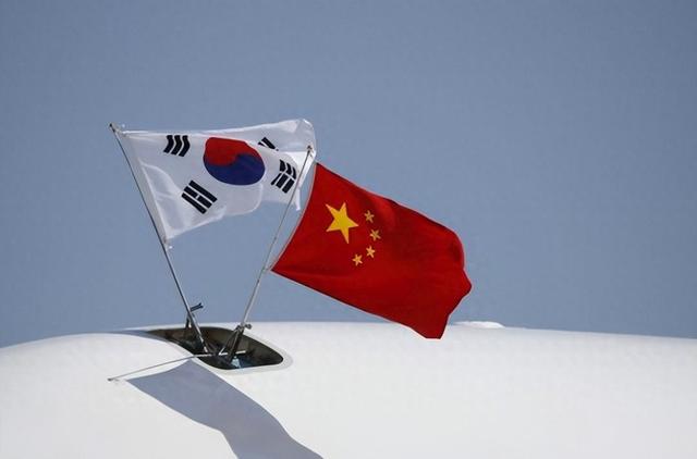 李在明麻烦大了，韩外长致电王毅，想“求药方”？中方提3个要求