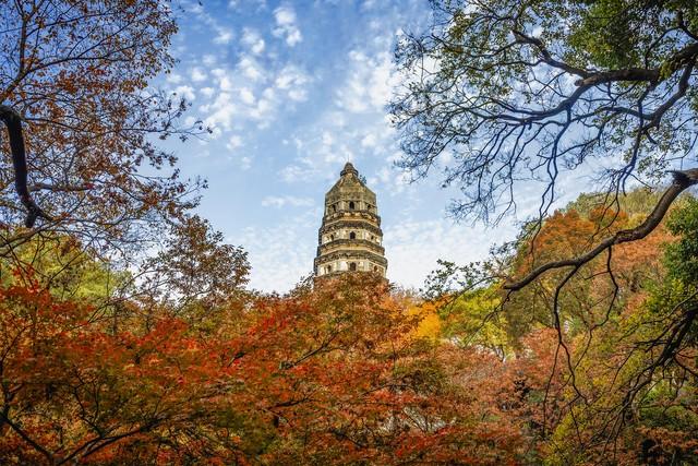 赶在降温前，把这十个景点红枫杏叶留下今年足迹，再访只待来年！
