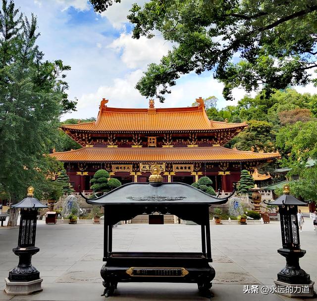东林大佛&东林寺，在大佛脚下休憩
