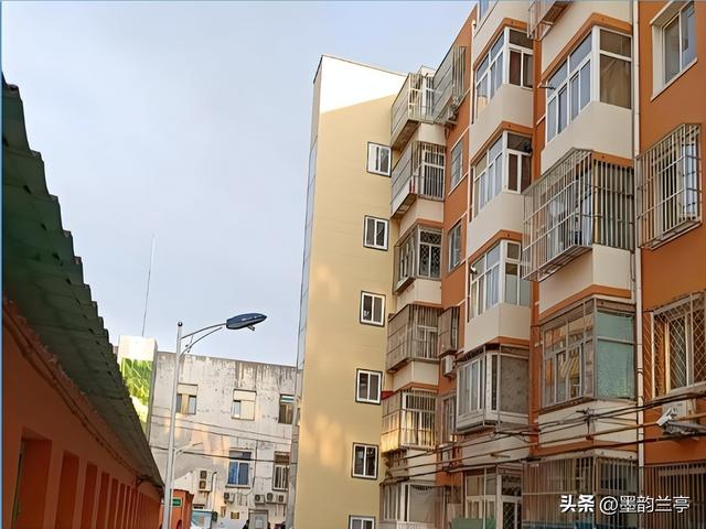 拆迁要全面叫停？明确了：2025年起，超过20年的房子统一这样处理
