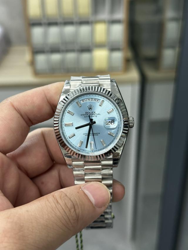 ���ã�ɽ�����ݲ���ۼ�2744Ԫ�ٴ��������Ա�ԭװ��࣬�޷�����