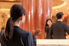 延迟退房，“卷”死酒店图片