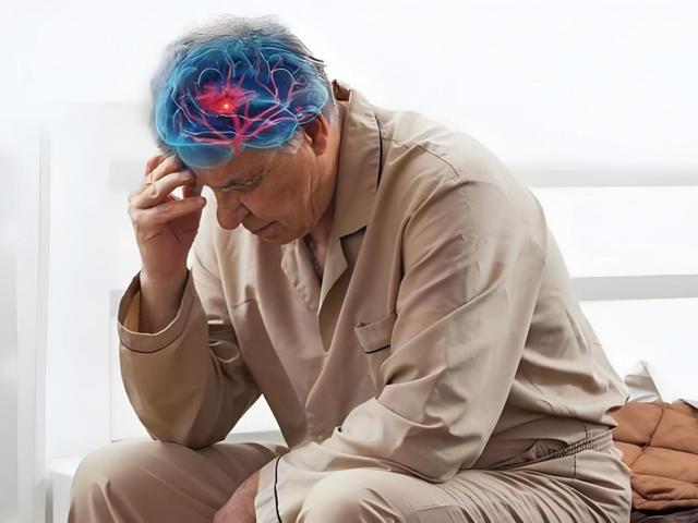 老年人出现脑萎缩怎么办？科学使用6种药物，积极改善大脑代谢