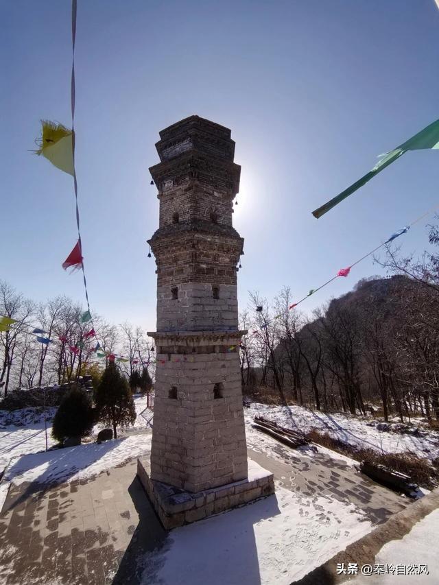 雪后初霁登顶嵯峨山，走荒野雪原，看千年悟空塔，感受历史的烟云