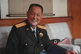 88授衔时，已经是上将的洪学智为什么会再次授予上将？原因在这里图片