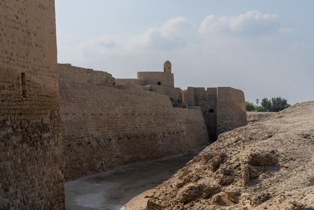 巴林转机攻略，一日打卡三个世界遗产