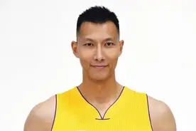 易建联篮球生涯总收入惊人，卓越成就远超與论风波。图片