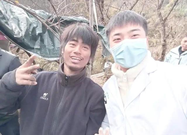 报名费涨至1800元!荒野大赛爆火背后,谁在赚情绪的钱?