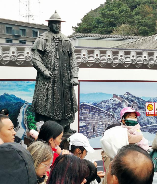 跟随我们爬一遍八达岭长城，所有攻略全掌握