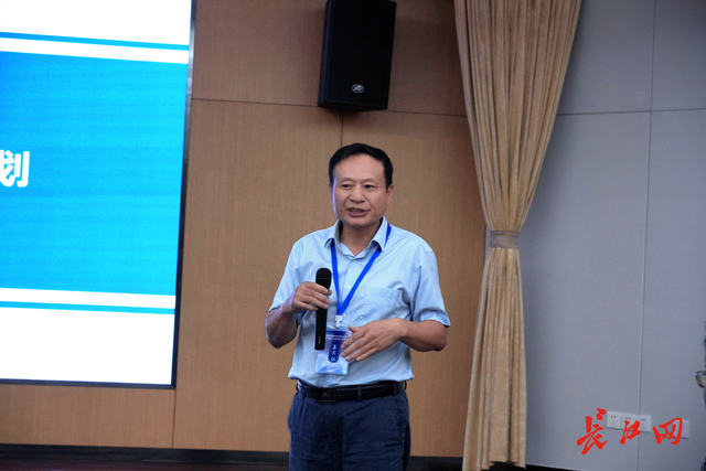 湖北省科技传播学会2025年学术年会暨第二届“新质生产力与科技传播”青年学者论坛在汉召开