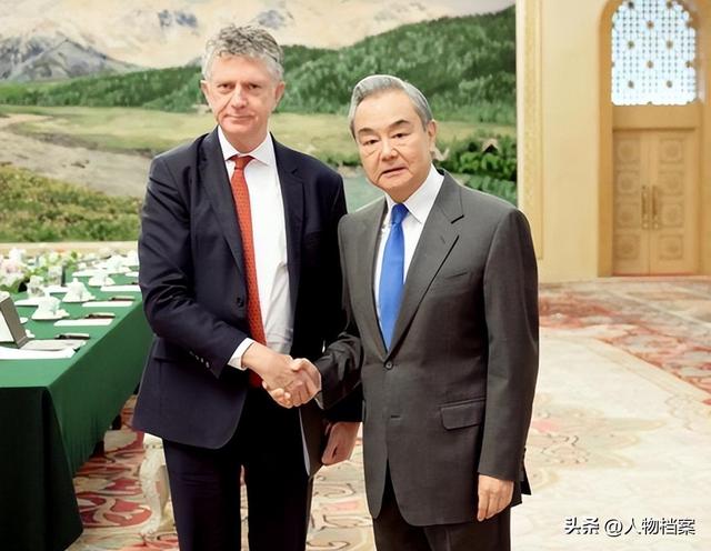 五常终齐发声！英国就台海问题表态，日本涉台挑衅引起全球警惕