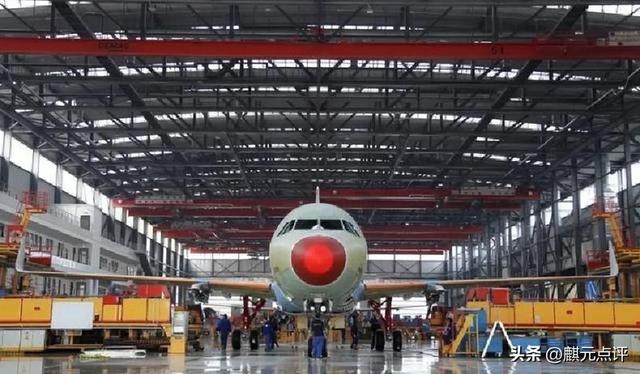 难怪马克龙笑开花，刚一落地北京，中方高规格礼遇面子拉满