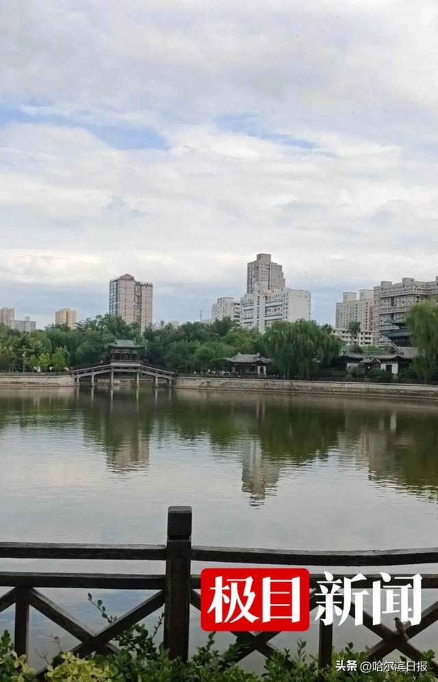 山西一公园湖底发现100多发步枪子弹！系打捞落水手机时吸出，警方介入调查，子弹已上交相关单位