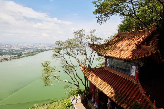 昆明西山龙门景区，极山水之胜，阅人文之美，瞰春城美景的好去处