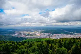 国内避暑胜地，6-8月的凉爽城市，这7个城市凉飕飕的图片