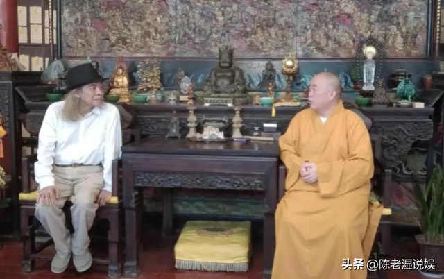 原来被释永信骗得最惨的人是他，捐出上亿身家，只为安葬少林寺