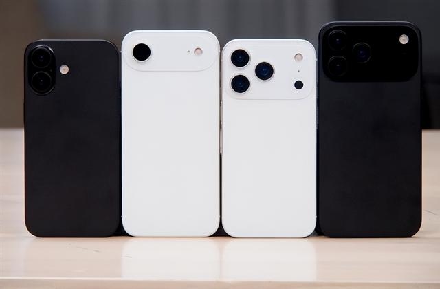 9月iPhone 17 vs 10月华为Mate80：一场输不起的旗舰大战