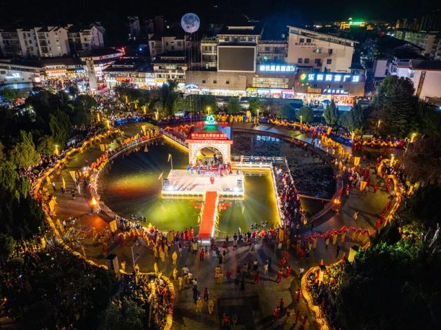 明月山全面进入旅游旺季，多维业态共绘秋冬盛景！