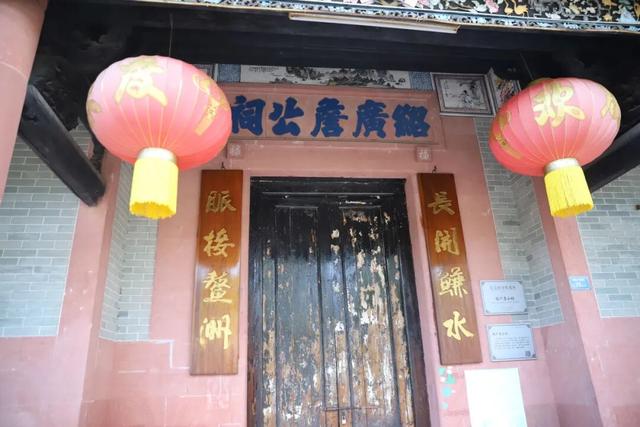 东莞有个宝藏地！下坝坊的24小时，从静谧古村到流光幻境