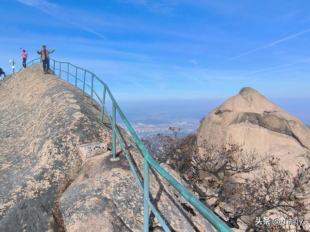 辽宁凤凰山一日游攻略：凌空栈道、老牛背、天涯海角、黑风口栈道