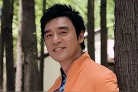 盘点七位长相帅气却惨遭戴绿帽的男明星图片