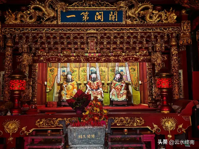 太爽了：7平方公里老城有8处世界遗产，都是免费！半城烟火半城仙