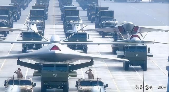 美国就算一动不动，中国20年也追不上？九三阅兵后，局势已被改写