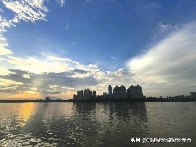 游客从广州坐城轨赴惠州，书本与网络外的真实触感，原来是这样的