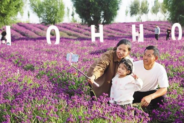 从“中转站”到“目的地”呼和浩特文旅产业转型升级