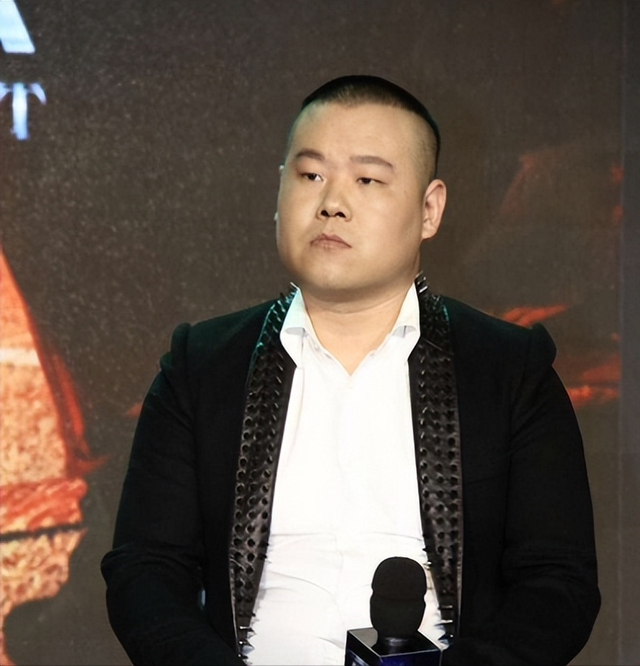 陪玩陪睡只是开胃小菜，多位明星自曝圈内潜规则，不听话就丢工作