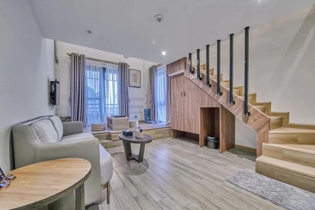 5分钟到达新兴南站！凭高铁票住房享9折优惠、泡汤泉低至¥48元/人！来禅域小镇玩转两天一夜！