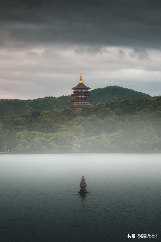 中国醉美地标集-定都阁、丽江古城、七彩丹霞、三潭映月