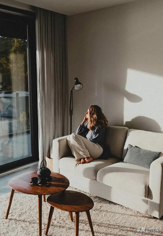 美国人的“断网自由”竟要付费！100美元换404号码，逃离算法PUA