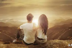 动不动就发脾气大吼大叫的老公，教你这样做，让他乖乖听话图片