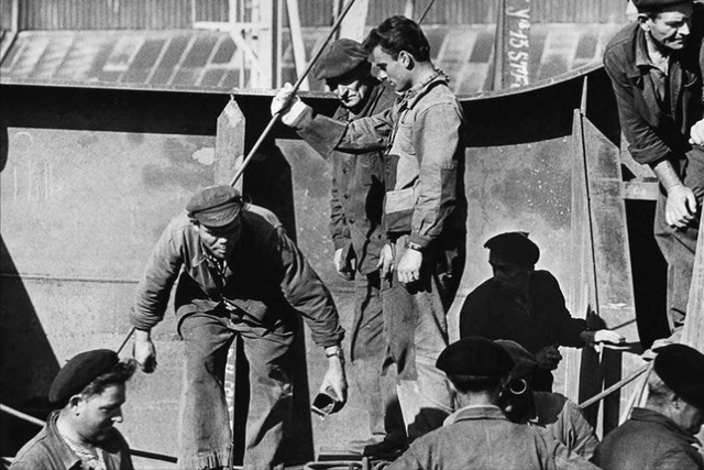 从"白色黄金"到廉价调味品：工业革命如何终结盐的昂贵时代