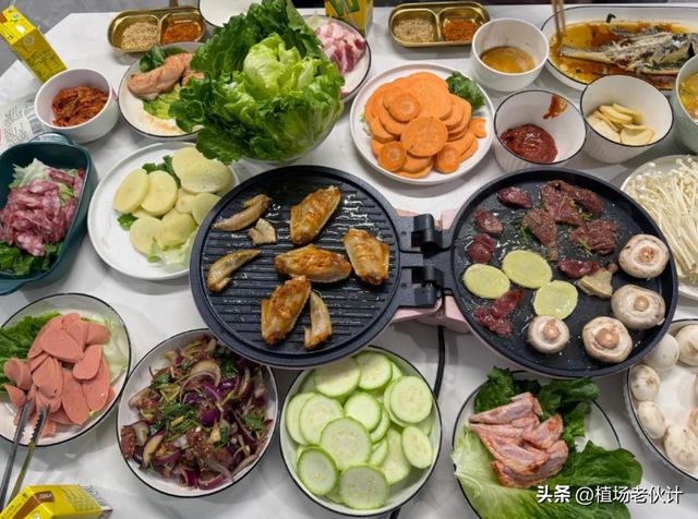 被中年阿姨的“电饼铛用法”惊到了，打开思路后，根本不可能闲置