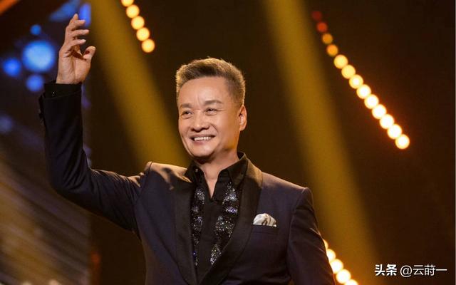 官媒点名	，暴露68岁阎维文的真实处境，原来李双江一个字都没说错