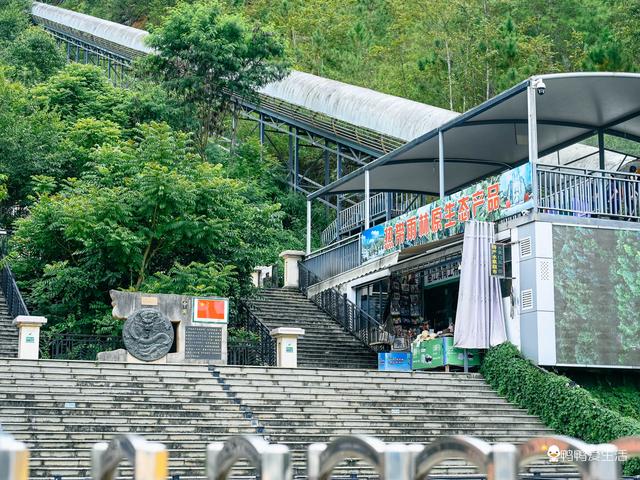 云南秘境|打卡墨江北回归线标志园，解锁一脚跨两带的神奇之旅