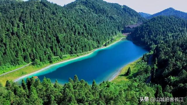 重庆涪陵排末尾的年轻镇，常住游客超本地居民两倍，究竟有何魅力