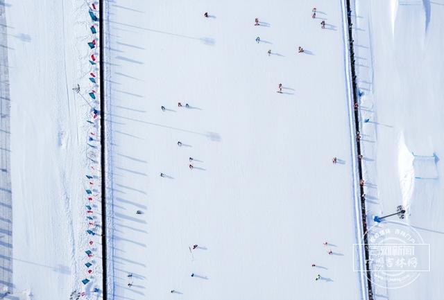 不用飞国外！吉林北纬43°，藏着世界级粉雪