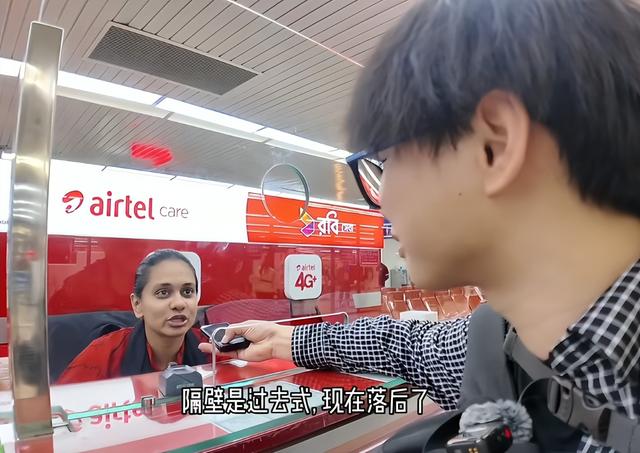 中国小伙勇闯孟加，刚下机场直接崩溃，落地第一件事就是“坐牢”