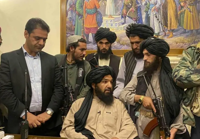 巴基斯坦遭痛击，进入战争状态，这一仗不打国将不国