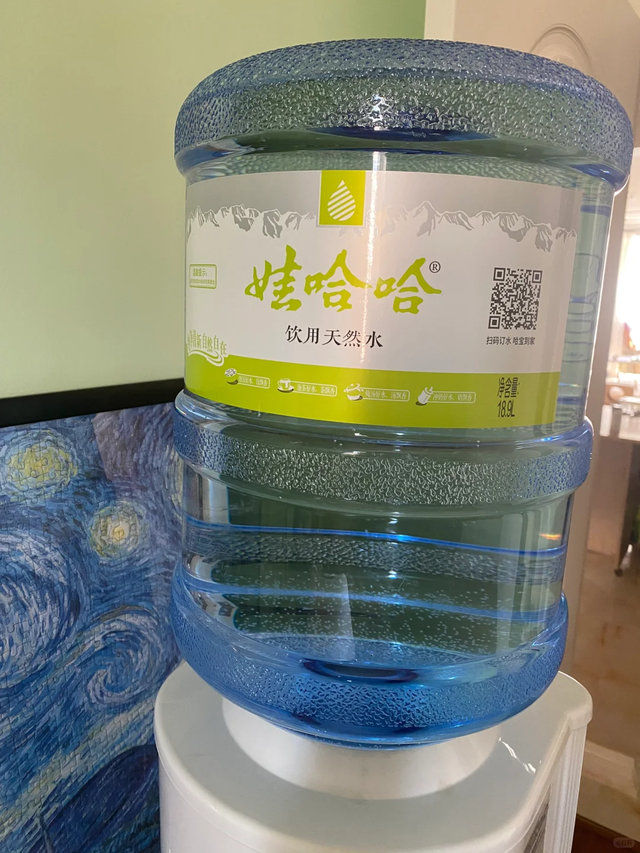 当我把家里的桶装水换成净水器，才发现二者区别太大了！建议看看